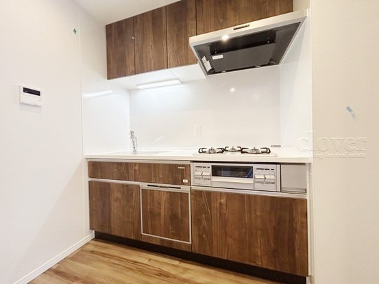apartment 東京都渋谷区神宮前４丁目11-6　プレファス表参道7F