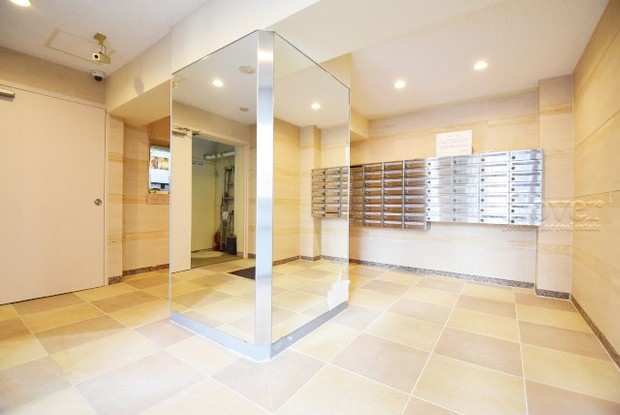 apartment 東京都渋谷区神宮前４丁目11-6　プレファス表参道7F