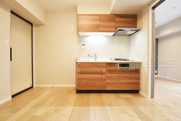 apartment 東京都渋谷区神宮前４丁目11-6　プレファス表参道7F