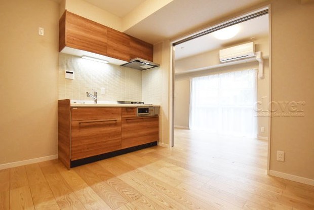 apartment 東京都渋谷区神宮前４丁目11-6　プレファス表参道7F