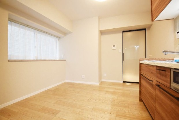 apartment 東京都渋谷区神宮前４丁目11-6　プレファス表参道7F
