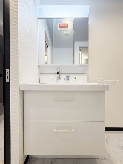 apartment 東京都渋谷区神宮前４丁目11-6　プレファス表参道7F