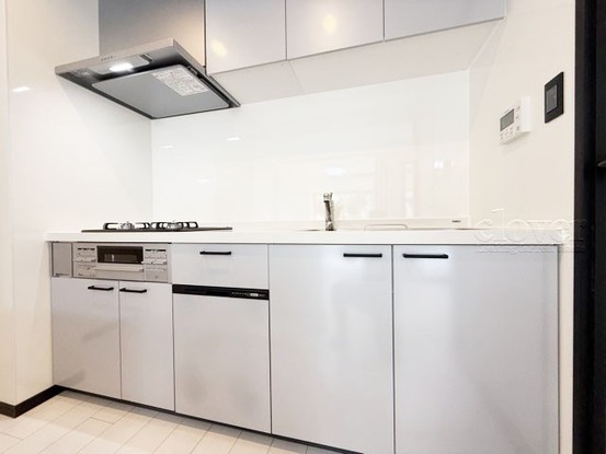 apartment 東京都渋谷区神宮前４丁目11-6　プレファス表参道7F