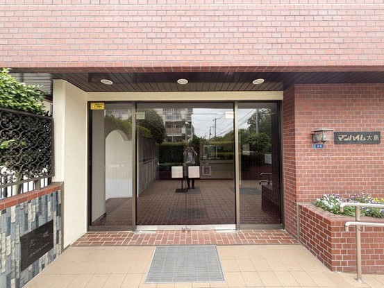 apartment 東京都渋谷区神宮前４丁目11-6　プレファス表参道7F
