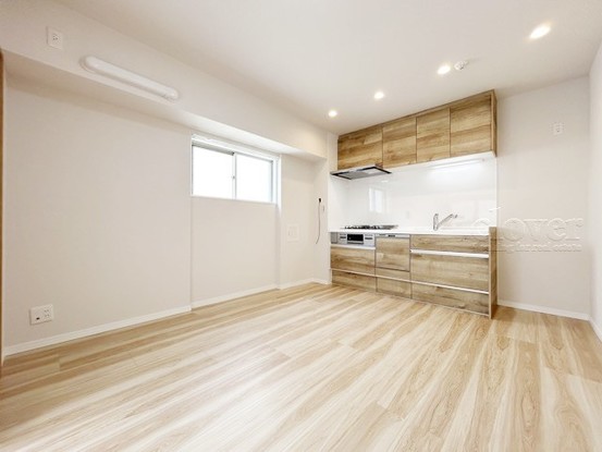 apartment 東京都渋谷区神宮前４丁目11-6　プレファス表参道7F