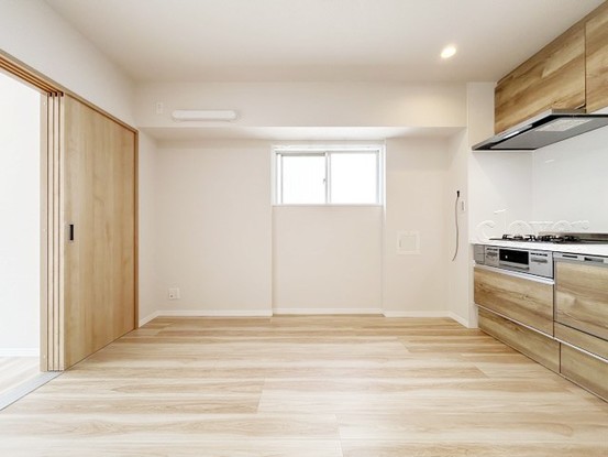 apartment 東京都渋谷区神宮前４丁目11-6　プレファス表参道7F