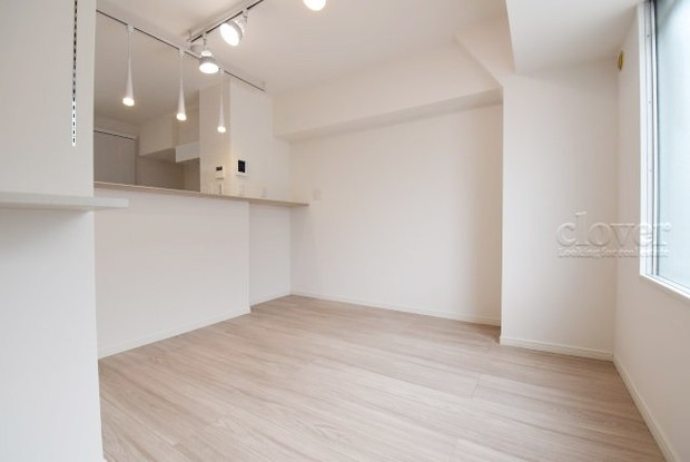 apartment 東京都渋谷区神宮前４丁目11-6　プレファス表参道7F