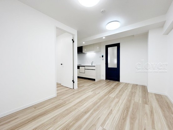 apartment 東京都渋谷区神宮前４丁目11-6　プレファス表参道7F
