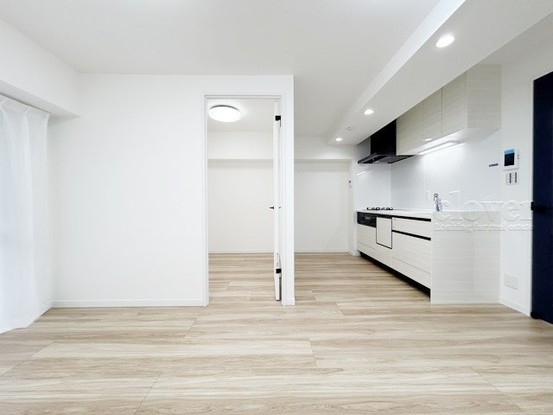 apartment 東京都渋谷区神宮前４丁目11-6　プレファス表参道7F