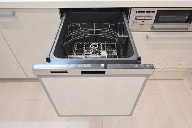 apartment 東京都渋谷区神宮前４丁目11-6　プレファス表参道7F