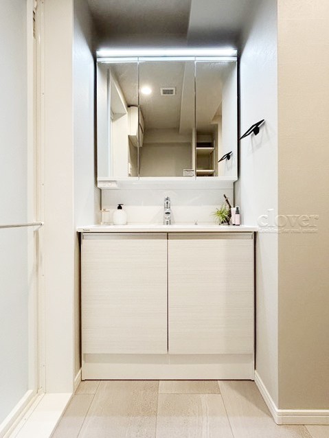 apartment 東京都渋谷区神宮前４丁目11-6　プレファス表参道7F