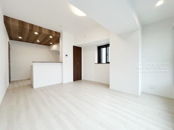 apartment 東京都渋谷区神宮前４丁目11-6　プレファス表参道7F