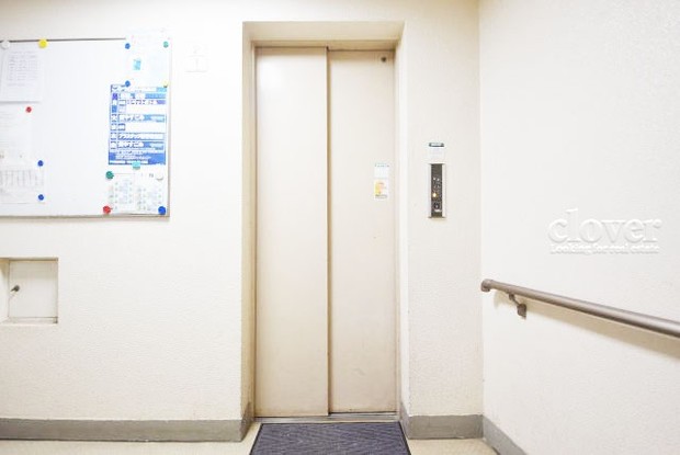 apartment 東京都渋谷区神宮前４丁目11-6　プレファス表参道7F