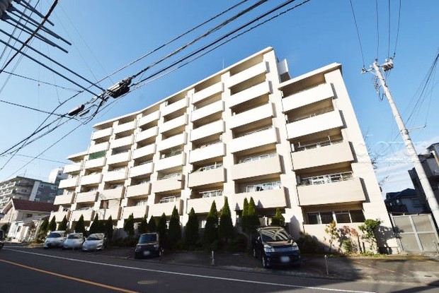 apartment 東京都渋谷区神宮前４丁目11-6　プレファス表参道7F