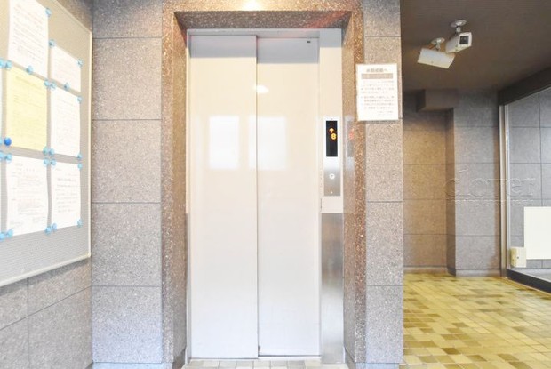 apartment 東京都渋谷区神宮前４丁目11-6　プレファス表参道7F
