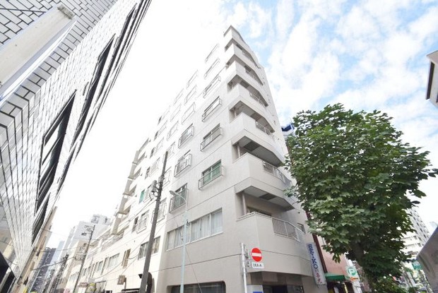 apartment 東京都渋谷区神宮前４丁目11-6　プレファス表参道7F