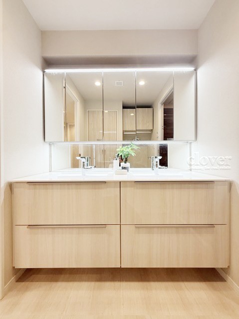 apartment 東京都渋谷区神宮前４丁目11-6　プレファス表参道7F