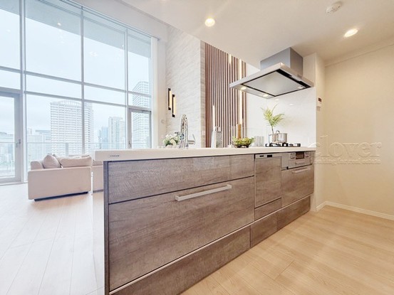 apartment 東京都渋谷区神宮前４丁目11-6　プレファス表参道7F
