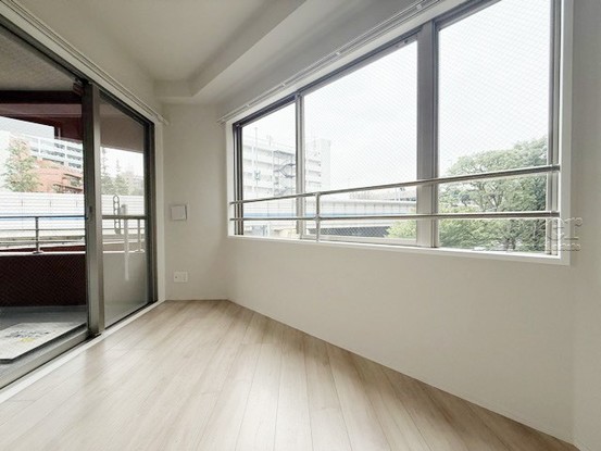 apartment 東京都渋谷区神宮前４丁目11-6　プレファス表参道7F
