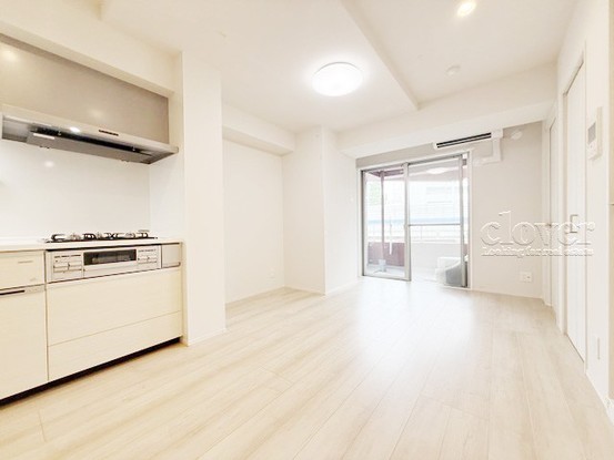 apartment 東京都渋谷区神宮前４丁目11-6　プレファス表参道7F