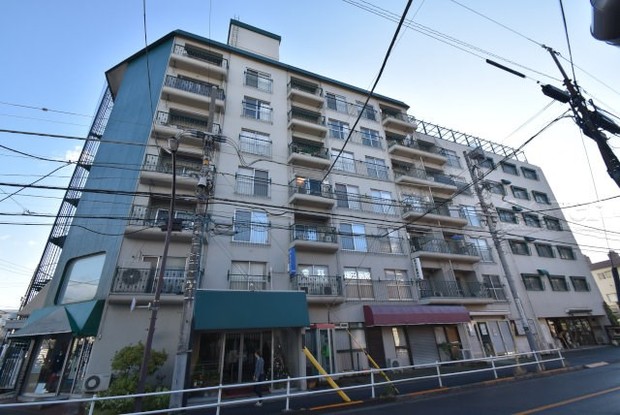 apartment 東京都渋谷区神宮前４丁目11-6　プレファス表参道7F