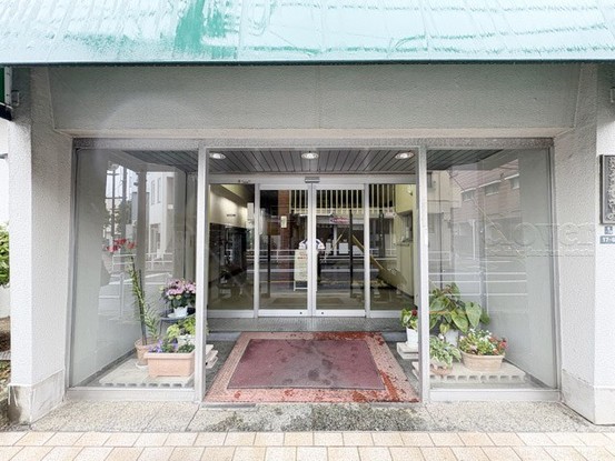 apartment 東京都渋谷区神宮前４丁目11-6　プレファス表参道7F