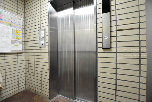 apartment 東京都渋谷区神宮前４丁目11-6　プレファス表参道7F