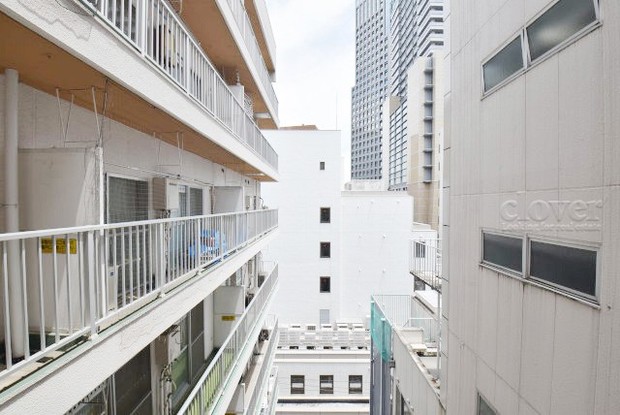 apartment 東京都渋谷区神宮前４丁目11-6　プレファス表参道7F