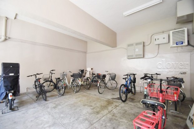 apartment 東京都渋谷区神宮前４丁目11-6　プレファス表参道7F