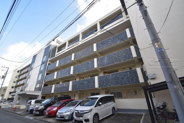 apartment 東京都渋谷区神宮前４丁目11-6　プレファス表参道7F