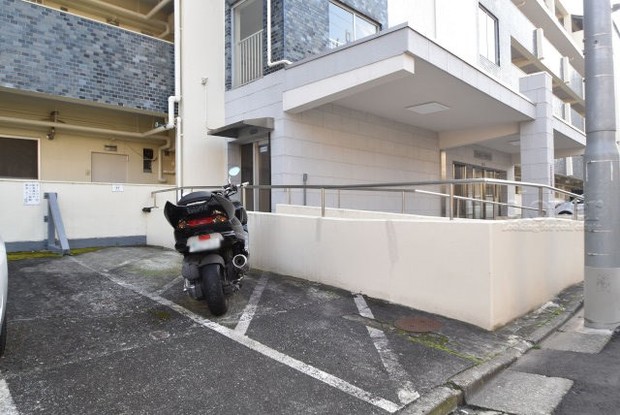 apartment 東京都渋谷区神宮前４丁目11-6　プレファス表参道7F