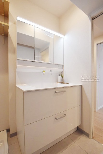 apartment 東京都渋谷区神宮前４丁目11-6　プレファス表参道7F