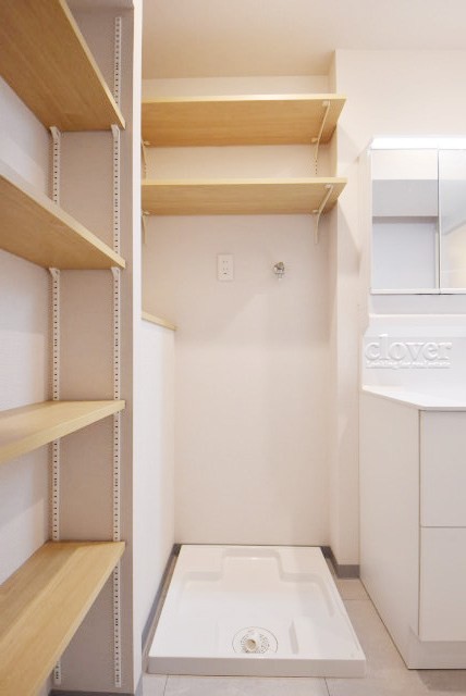 apartment 東京都渋谷区神宮前４丁目11-6　プレファス表参道7F