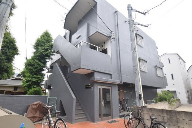 apartment 東京都渋谷区神宮前４丁目11-6　プレファス表参道7F