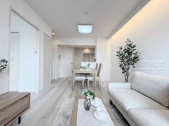 apartment 東京都渋谷区神宮前４丁目11-6　プレファス表参道7F