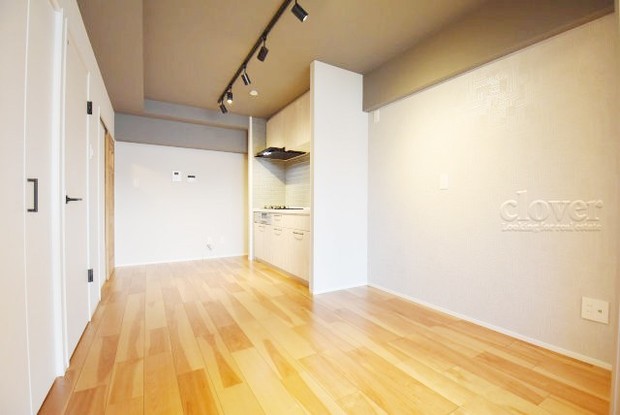 apartment 東京都渋谷区神宮前４丁目11-6　プレファス表参道7F