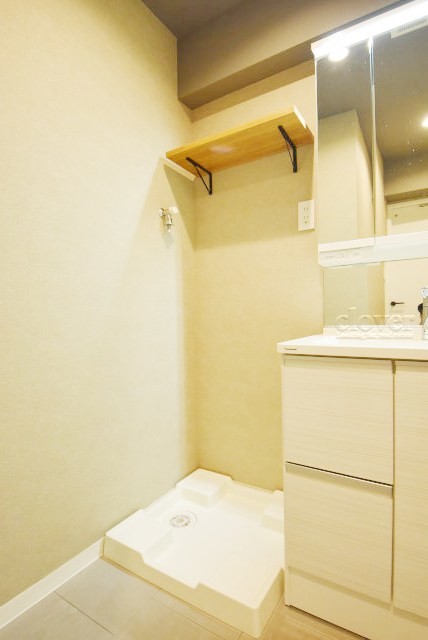 apartment 東京都渋谷区神宮前４丁目11-6　プレファス表参道7F