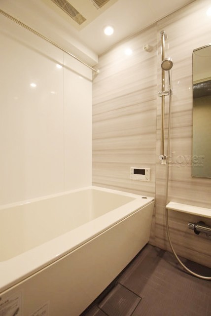 apartment 東京都渋谷区神宮前４丁目11-6　プレファス表参道7F