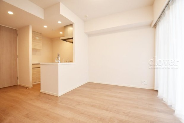 apartment 東京都渋谷区神宮前４丁目11-6　プレファス表参道7F