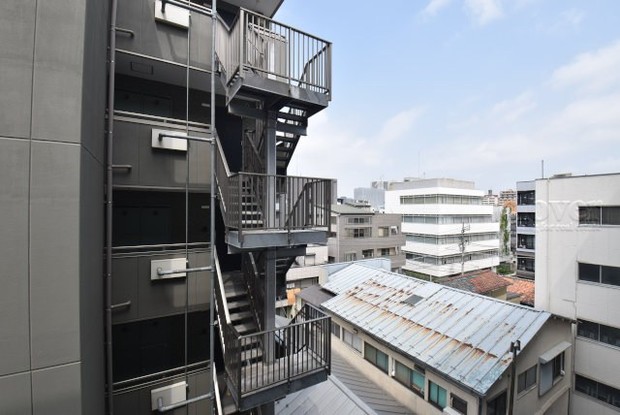 apartment 東京都渋谷区神宮前４丁目11-6　プレファス表参道7F