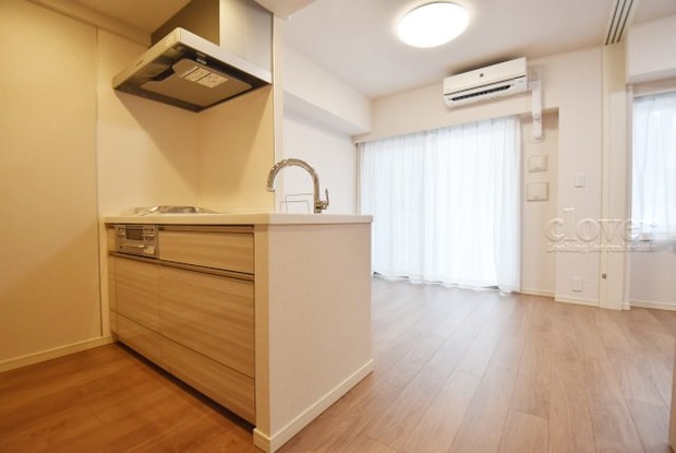 apartment 東京都渋谷区神宮前４丁目11-6　プレファス表参道7F