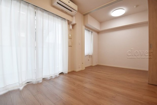 apartment 東京都渋谷区神宮前４丁目11-6　プレファス表参道7F