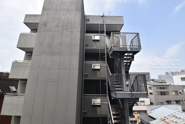 apartment 東京都渋谷区神宮前４丁目11-6　プレファス表参道7F