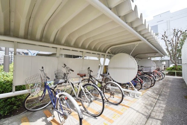 apartment 東京都渋谷区神宮前４丁目11-6　プレファス表参道7F