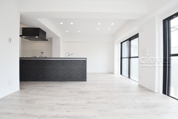 apartment 東京都渋谷区神宮前４丁目11-6　プレファス表参道7F