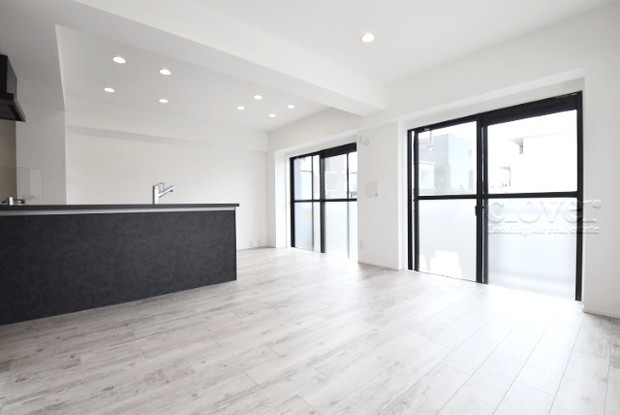 apartment 東京都渋谷区神宮前４丁目11-6　プレファス表参道7F