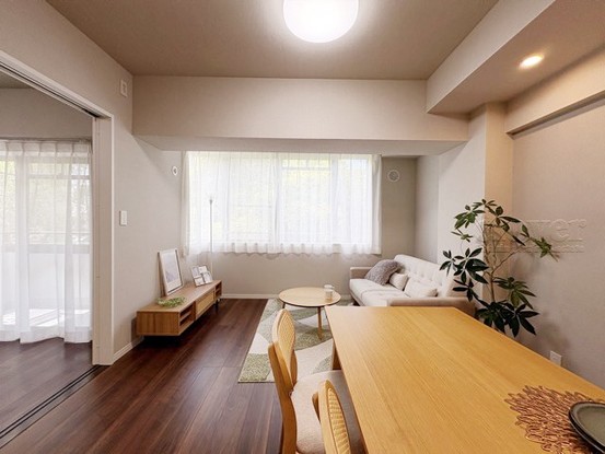 apartment 東京都渋谷区神宮前４丁目11-6　プレファス表参道7F