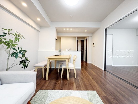 apartment 東京都渋谷区神宮前４丁目11-6　プレファス表参道7F