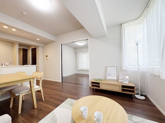 apartment 東京都渋谷区神宮前４丁目11-6　プレファス表参道7F