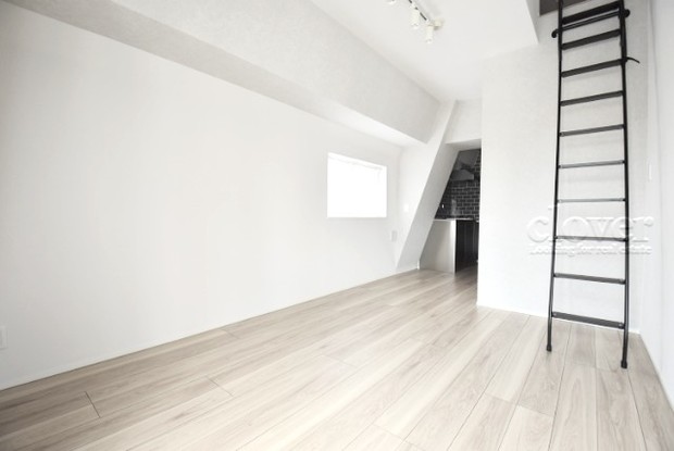 apartment 東京都渋谷区神宮前４丁目11-6　プレファス表参道7F